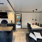 Апартаменты Modern Beachside Retreat In Marielyst 2br *