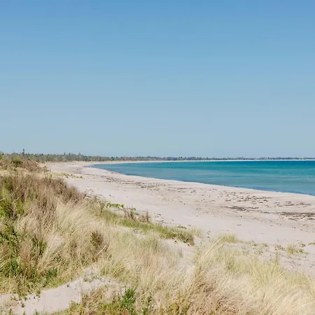 Apartman Modern Beachside Retreat In Marielyst 2br Bøtø By
