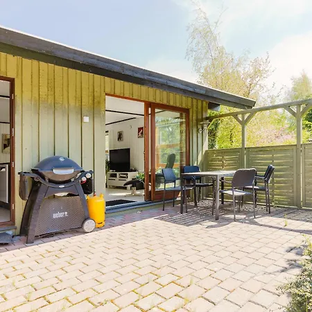 Modern Beachside Retreat In Marielyst 2br Apartman *