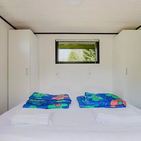 Apartman Modern Beachside Retreat In Marielyst 2br *