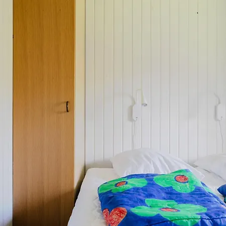 Modern Beachside Retreat In Marielyst 2br Apartman