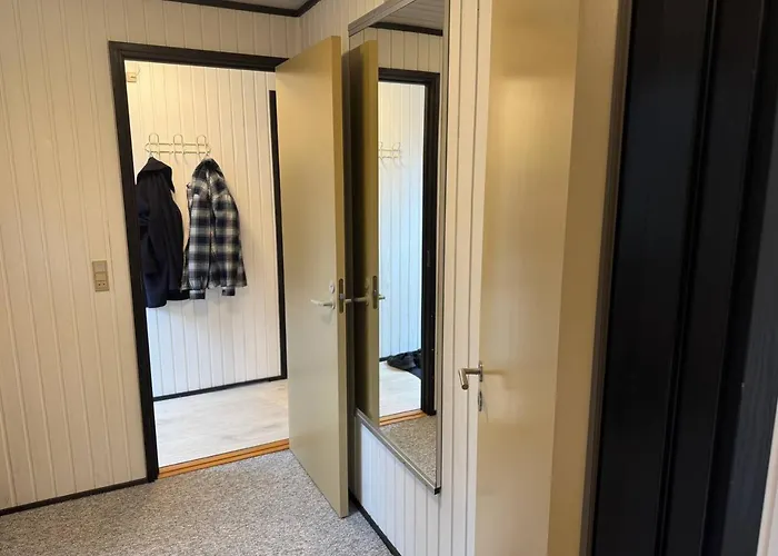 Apartment Modern Beachside Retreat In Marielyst 2br *