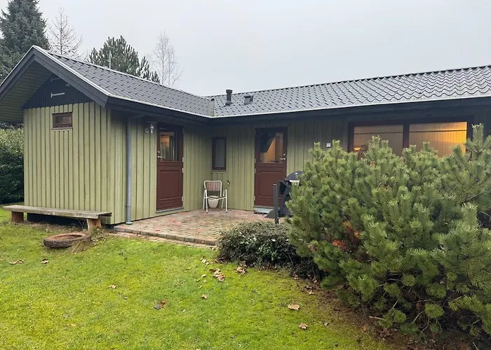 Modern Beachside Retreat In Marielyst 2br